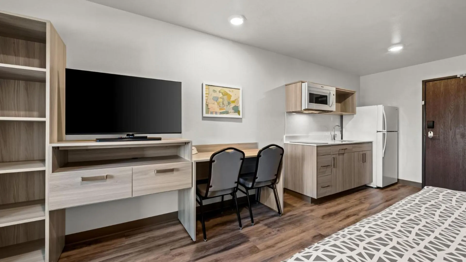 Woodspring Suites Charlotte - Arrowood Hotel